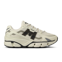 Super Fulcrum Vanilla Ice / Black