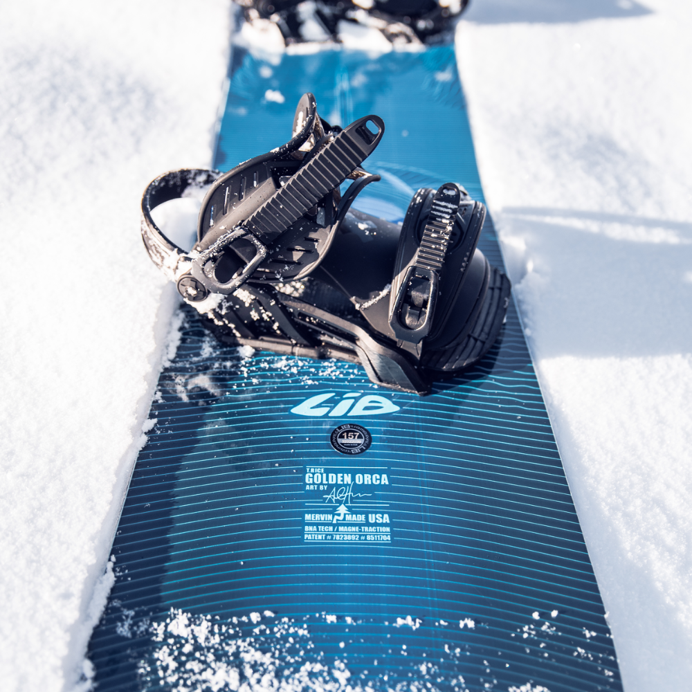 Lib Tech GOLDEN ORCA Snowboard (2026) au meilleur prix sur Lib Tech GOLDEN ORCA Snowboard (2026) au meilleur prix sur