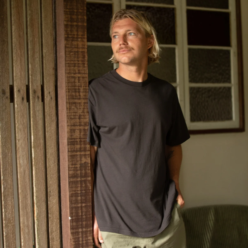 Classic Vintage T-shirt Vintage Black