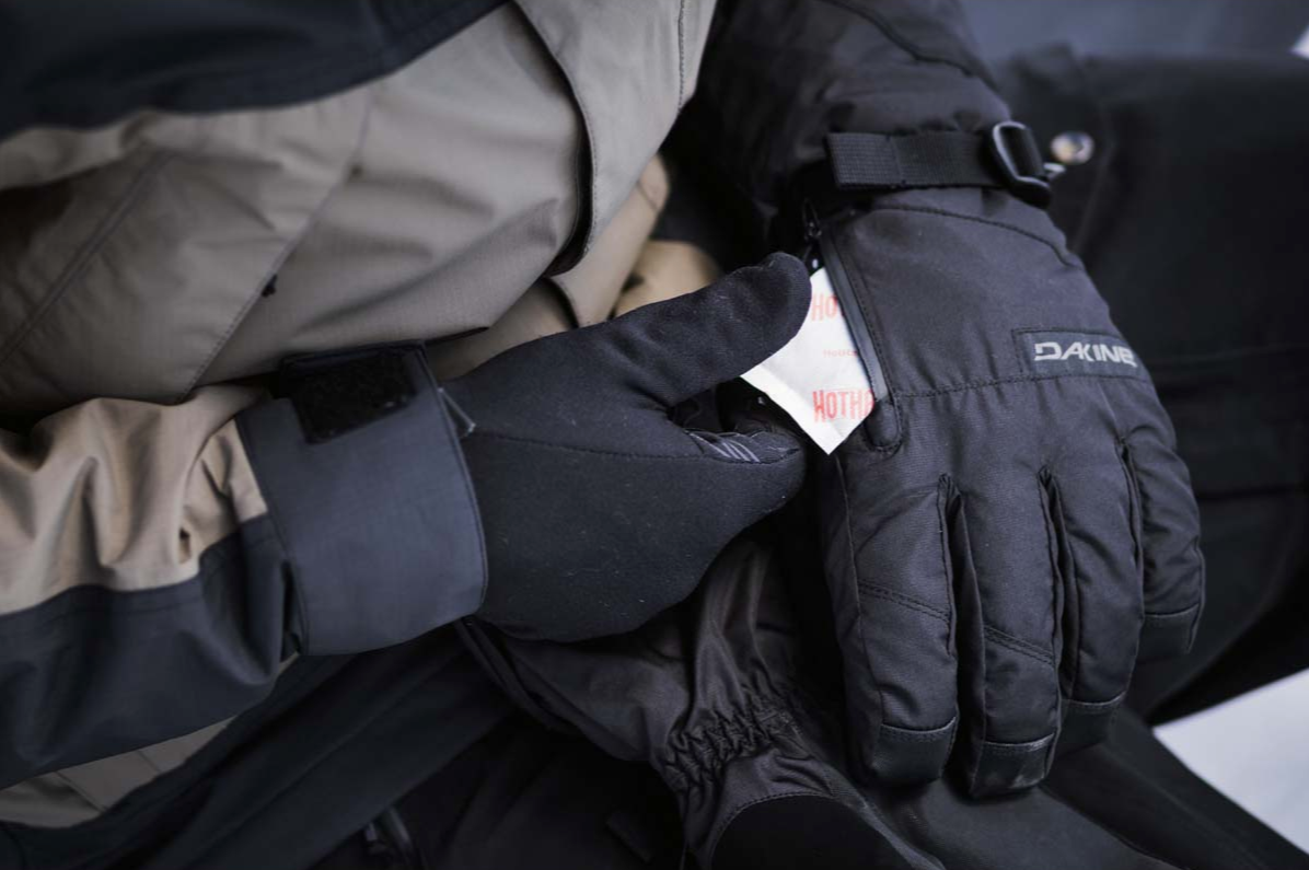 Titan Gore-Tex Glove Carbon